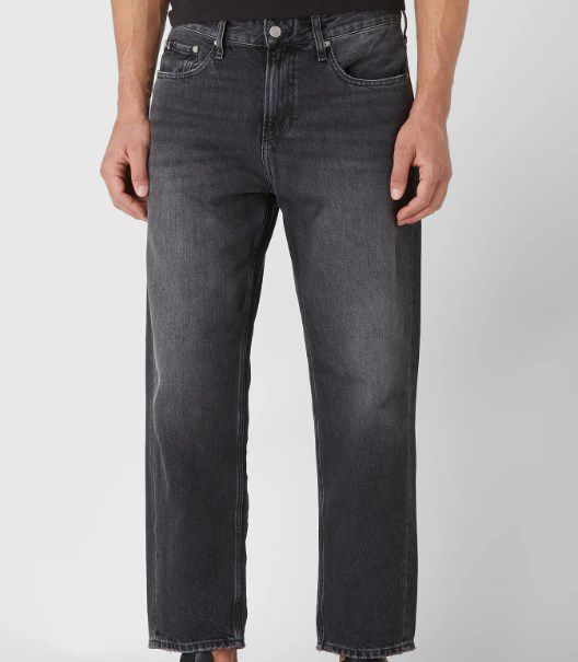 Calvin Klein 90s Straight Cropped Jeans in Schwarz für 64,99€ (statt 95€)