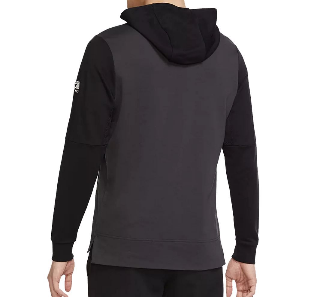 Nike Sport Clash Therma FIT Hoodie für 29,99€ (statt 37€)