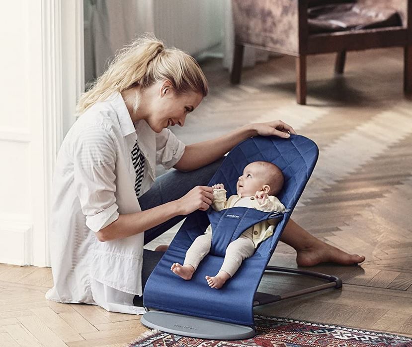 BabyBjörn Bliss Babywippe in Mitternachtsblau für 128,88€ (statt 140€)