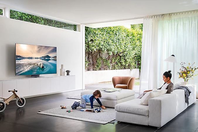 Samsung Q95TD 55 QLED 4K Smart TV mit 100Hz für 749€ (statt 888€)