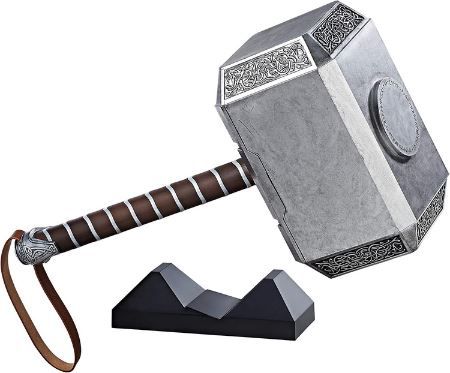 Hasbro Marvel Legends Thorhammer Mjölnir mit Sound und Licht für 112,99€ (statt 134€)