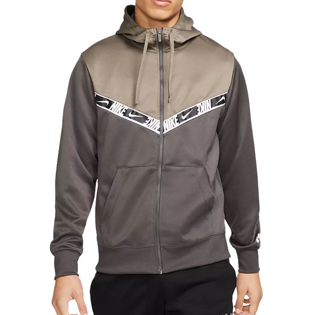 Nike Sportswear Repeat PK Kapuzenjacke für 46,99€ (statt 56€)