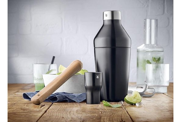 WMF Cocktail Shaker mit integriertem Barsieb für 30,22€ (statt 41€)