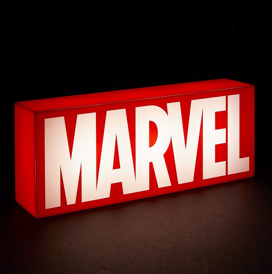 MARVEL Logo als Tischleuchte für 20,59€ (statt 26€)