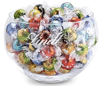 1,37kg Lindt LINDOR Mischung mit LINDOR Matcha & 10 weiteren Sorten für 29,02€