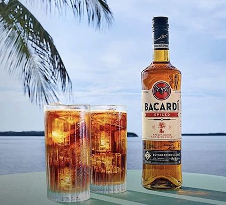 🥃 700 ml Bacardi Spiced Rum 35% für 11,39€ (statt 17€)