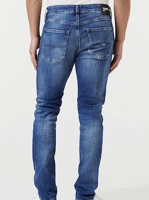 Tommy Jeans Herren Scanton Slim Dyjmb Stretch Jeans für 39,99€ (statt 67€)