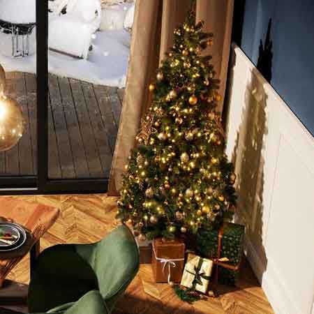 TecTake Künstlicher Weihnachtsbaum mit Spritzguss Nadeln, 180cm für 67,14€ (statt 79€)