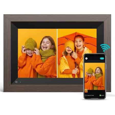 Akiyo 10,1 Zoll Smarter WLAN Bilderrahmen mit Touchscreen für 59,99€ (statt 150€)