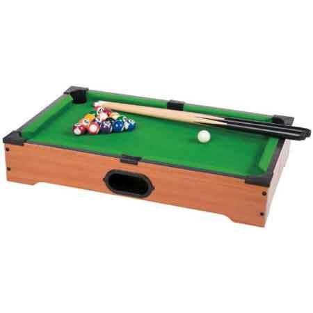 Playtive Mini Pool-Billardtisch aus Holz für 19,94€ (statt 25€)