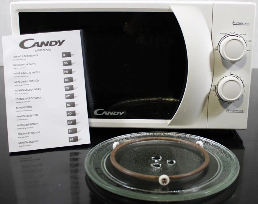 Candy CMW 2070 M in Weiß für 49,89€ (statt 60€)