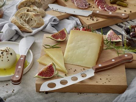 Wüsthof Charcuterie Set mit 3 Messern in Holzbox für 59,99€ (statt 99€)