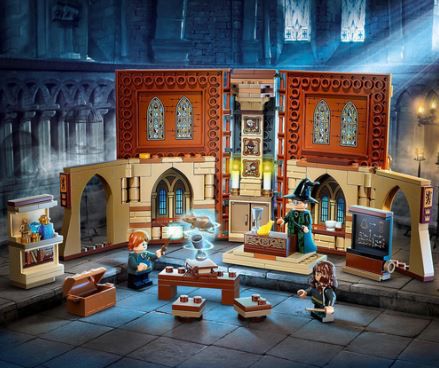 LEGO 76382 Hogwarts Moment: Verwandlungsunterricht für 17,99€ (statt 25€)
