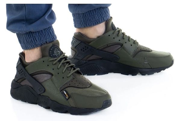 Nike Air Huarache Herrenschuh in Cargo für 64,97€ (statt 130€)