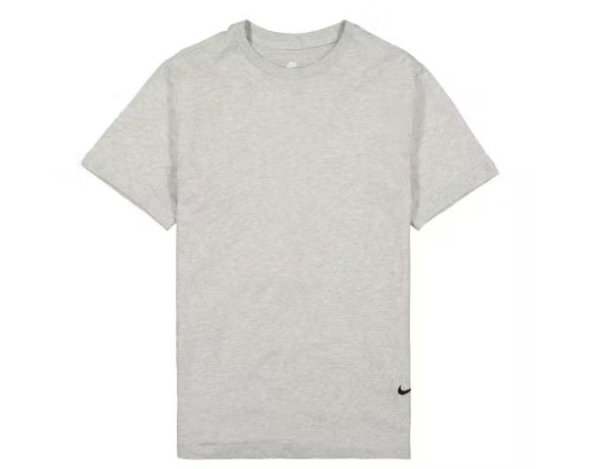 Nike NSW Tee Sustainability Herren T Shirt für 13,98€ (statt 20€)