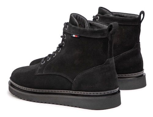 Tommy Hilfiger Cleated Suede Boots aus Wildleder für 93,60€ (statt 123€)