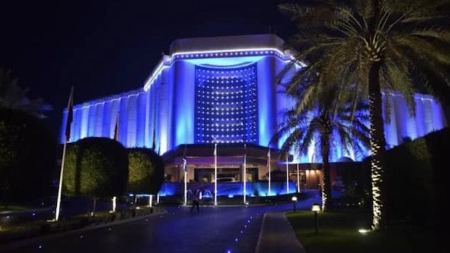 7 Tage Saudi Arabien im Ritz Carlton Doppelzimmer für 286,75€