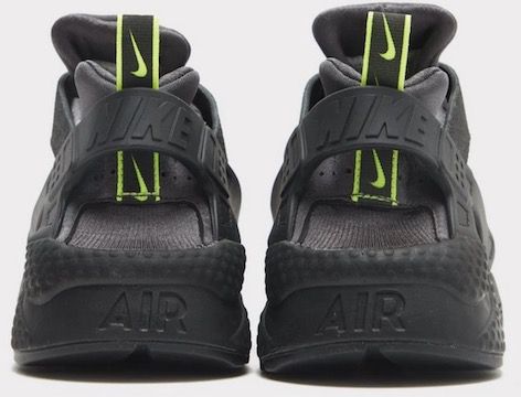 Nike Air Huarache Herren Sneaker in Grau für 85€ (statt 108€)