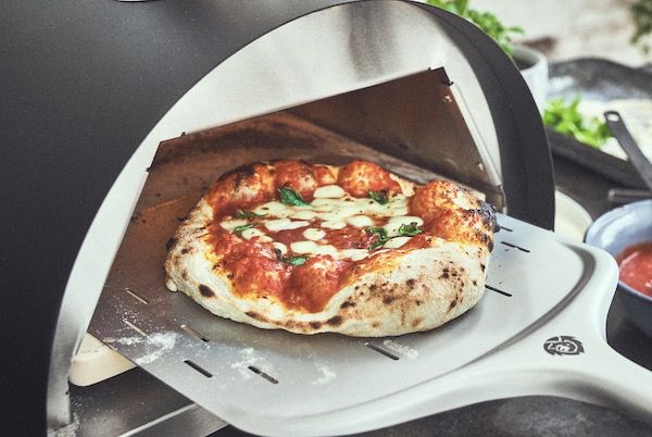 Burnhard Nero Outdoor Pizzaofen für 223,20€ (statt 255€)