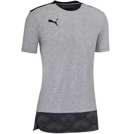 Puma Freizeit Outfit mit Shirt, Shorts und 3er Pack Socken für 39,95€ (statt 47€)