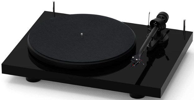 Pro Ject Debut III Phono Plattenspieler in Schwarz für 277,95€ (statt 360€)