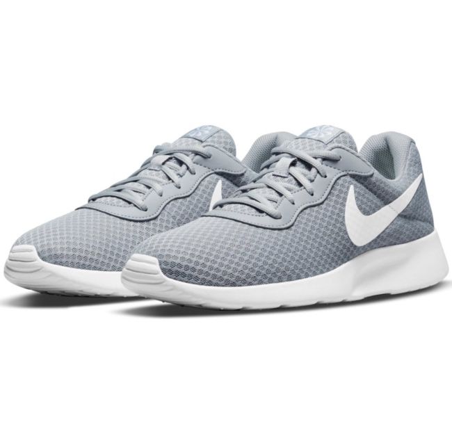 Nike Tanjun Sneaker in Grau für 34,99€ (statt 54€)