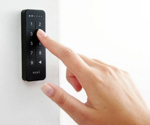 Nuki Smart Lock 3.0 Pro + Door Sensor + Keypad für 349,95€ (statt 389€)