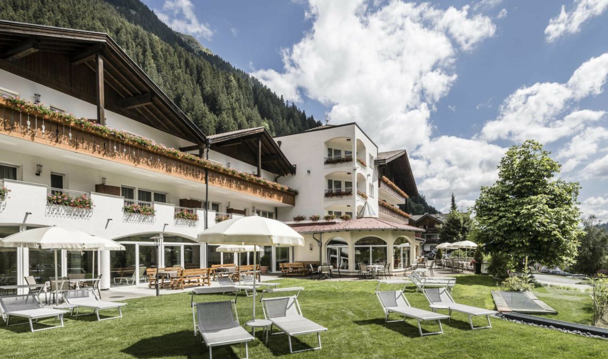 2 ÜN in Südtirol im 4* Hotel Seeber inkl. Verwöhnpension, Wellness & mehr ab 124€ p.P.