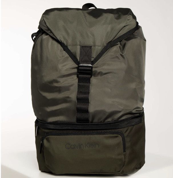Calvin Klein Backpack Waistbag für 35,85€ (statt 99€)