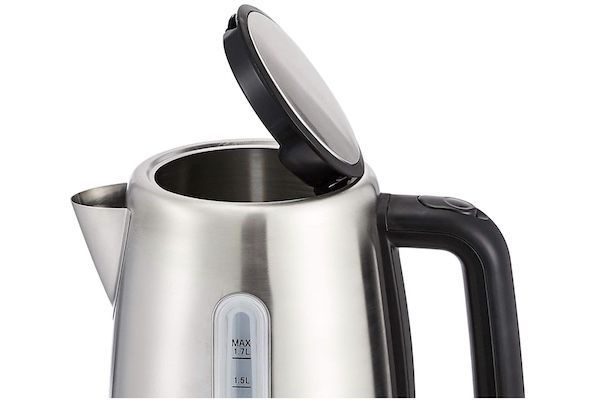 Amazon Basics   1,7L Edelstahl Wasserkocher für 24,80€ (statt 30€)   Prime