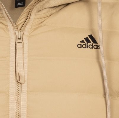 adidas Varilite Hybrid Herren Outdoor Jacke für 44,44€ (statt 54€)