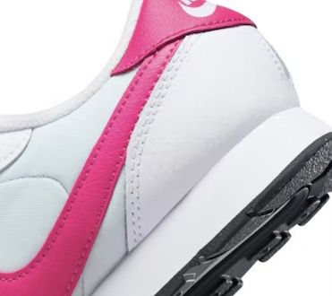 Nike MD Valiant Youth Mädchen Sneaker für 19,98€ (statt 28€)