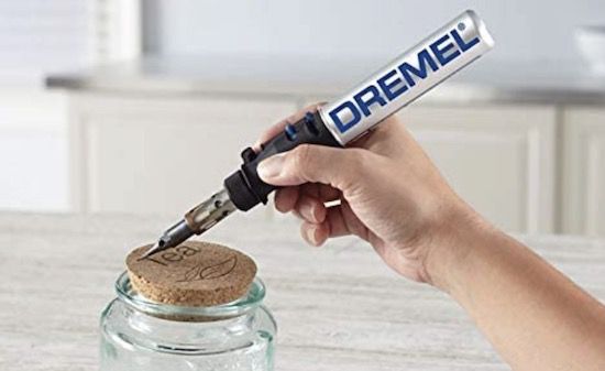 Dremel 2000 VersaTip Lötkolben inkl. 6 Wechselspitzen für 30,26€ (statt 39€)