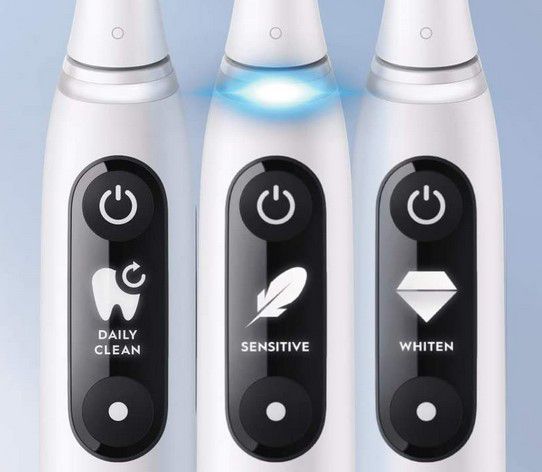 Oral B iO Series 7 eZahnbürste White für 84,99€ (statt neu 160€)  BWare