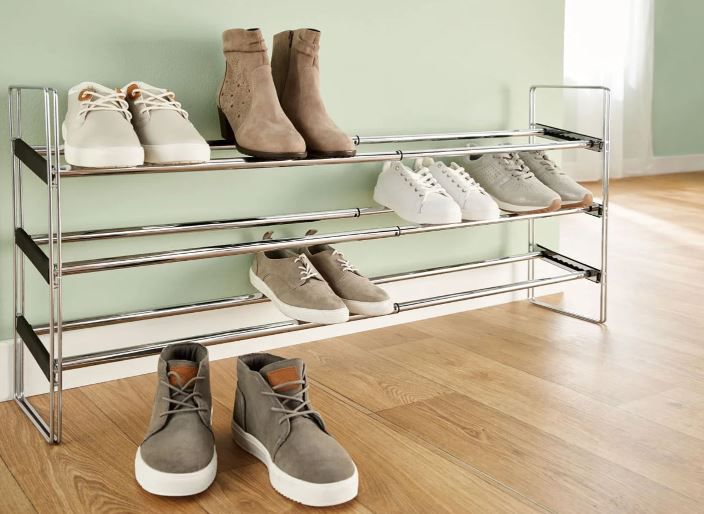 LIVARNO home ausziehbares Schuhregal mit 3 Ablagen für 15,94€ (statt 26€)