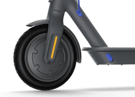 Xiaomi Mi Electric Scooter 3 mit 600W für 386€ (statt 449€)