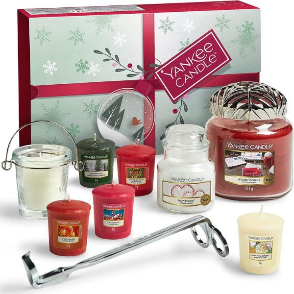 Yankee Candle Geschenkset mit 8 Duftkerzen & Illuma Lid Kerzenaufsatz für 39,99€