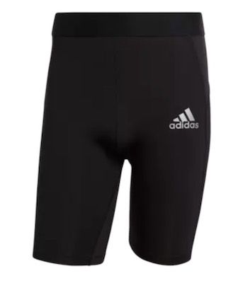 adidas Funktionsset Team Base (2 teilig) für 29,95€ (statt 34€)