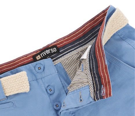 riverso Herren Chino Shorts RIVHenry mit Gürtel für 23,96€ (statt 35€)