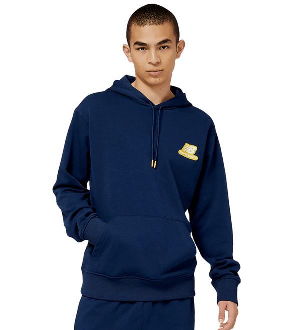 New Balance Essentials Stacked Rubber Hoodie in 3 Farben für je 27,99€ (statt 41€)