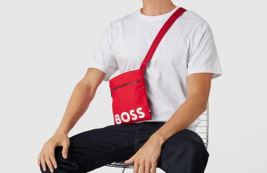 Hugo Boss Catch Crossbody Umhängetasche für 29,99€ (statt 42€)