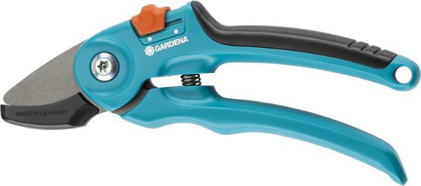 Gardena Stabile Rebenschere mit Amboss Schneide für 12,90€ (statt 16€)