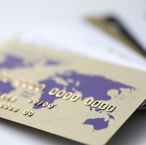 EC Karte, Debitkarte und Kreditkarte – was ist der Unterschied?
