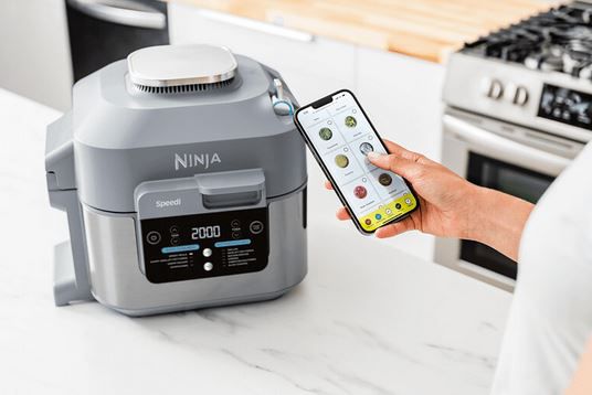 Ninja ON400EU Speedi Cooking System & Heißluftfritteuse für 109,99€ (statt 156€)