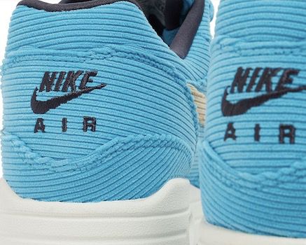 Nike Air Max 1 Premium Corduroy in Baltic Blue für 120€ (statt 153€)
