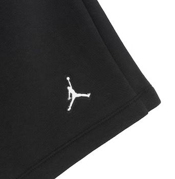 Nike Jordan Essential Shorts für 24,98€ (statt 38€)   S + XXL