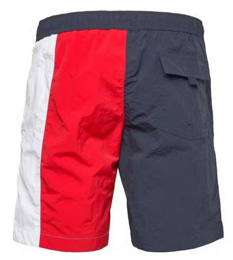 Champion Herren Badeshorts für 17,73€ (statt 29€) L + XL