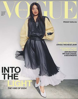 10 Ausgaben Vogue für 95,50€ + Prämie: 90€ Gutschein