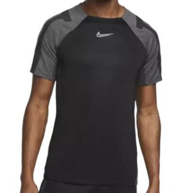 Nike Strike 22 Dri FIT Trikot in versch. Farben für je 17,49€ (statt 23€)