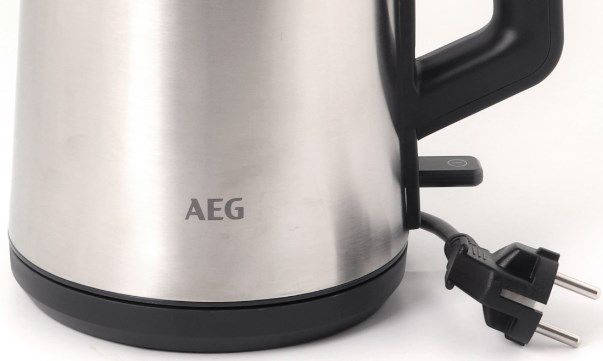 AEG 1,7 Liter Wasserkocher Plus K4 1 4ST für 39,94€ (statt 52€)